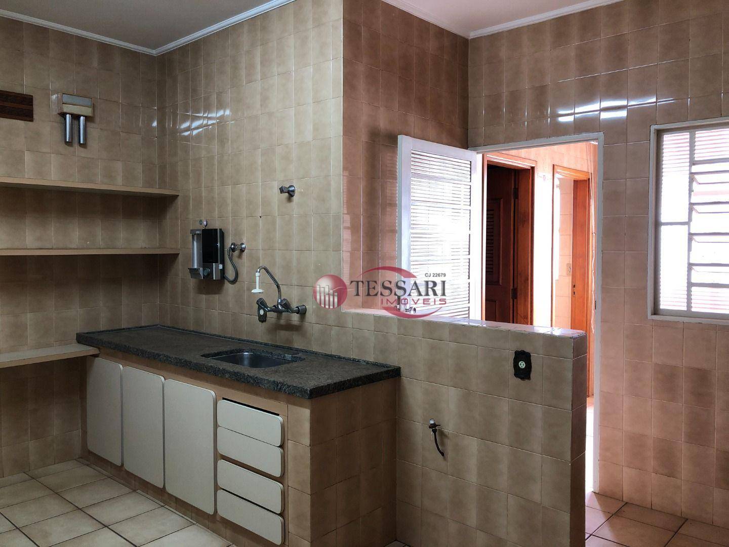 Apartamento à venda com 3 quartos, 140m² - Foto 7