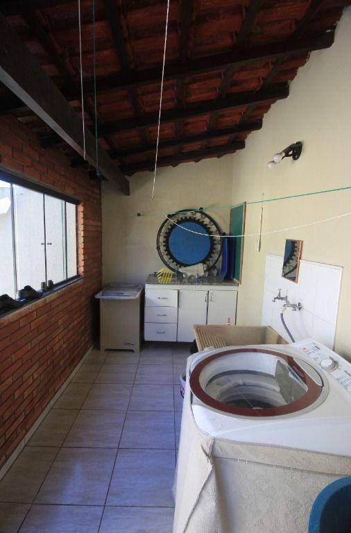 Sobrado à venda com 4 quartos, 259m² - Foto 36