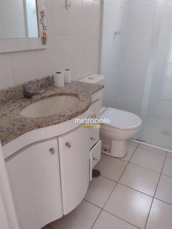 Apartamento para alugar com 2 quartos, 70m² - Foto 15