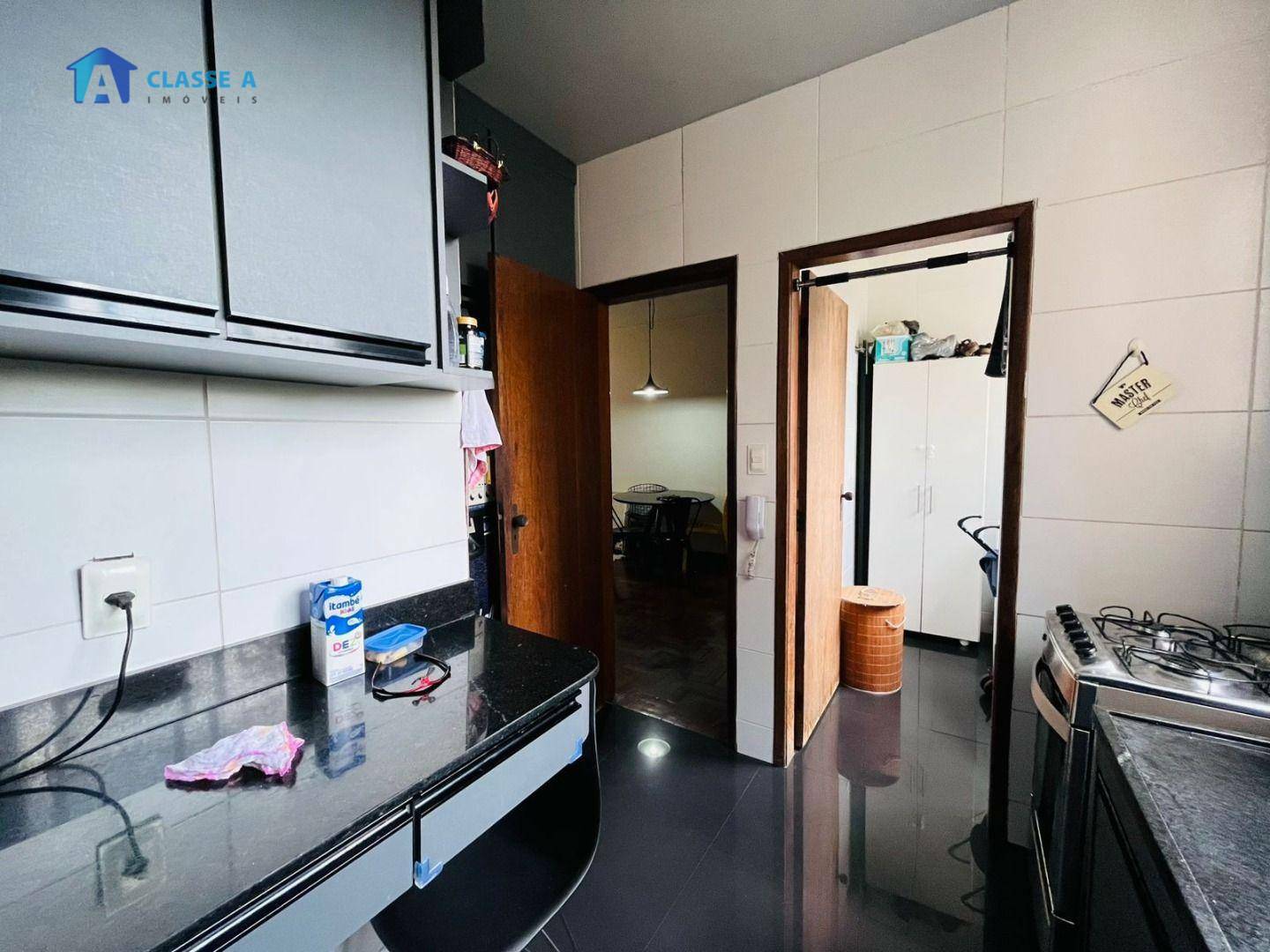 Apartamento para alugar com 2 quartos, 81m² - Foto 11