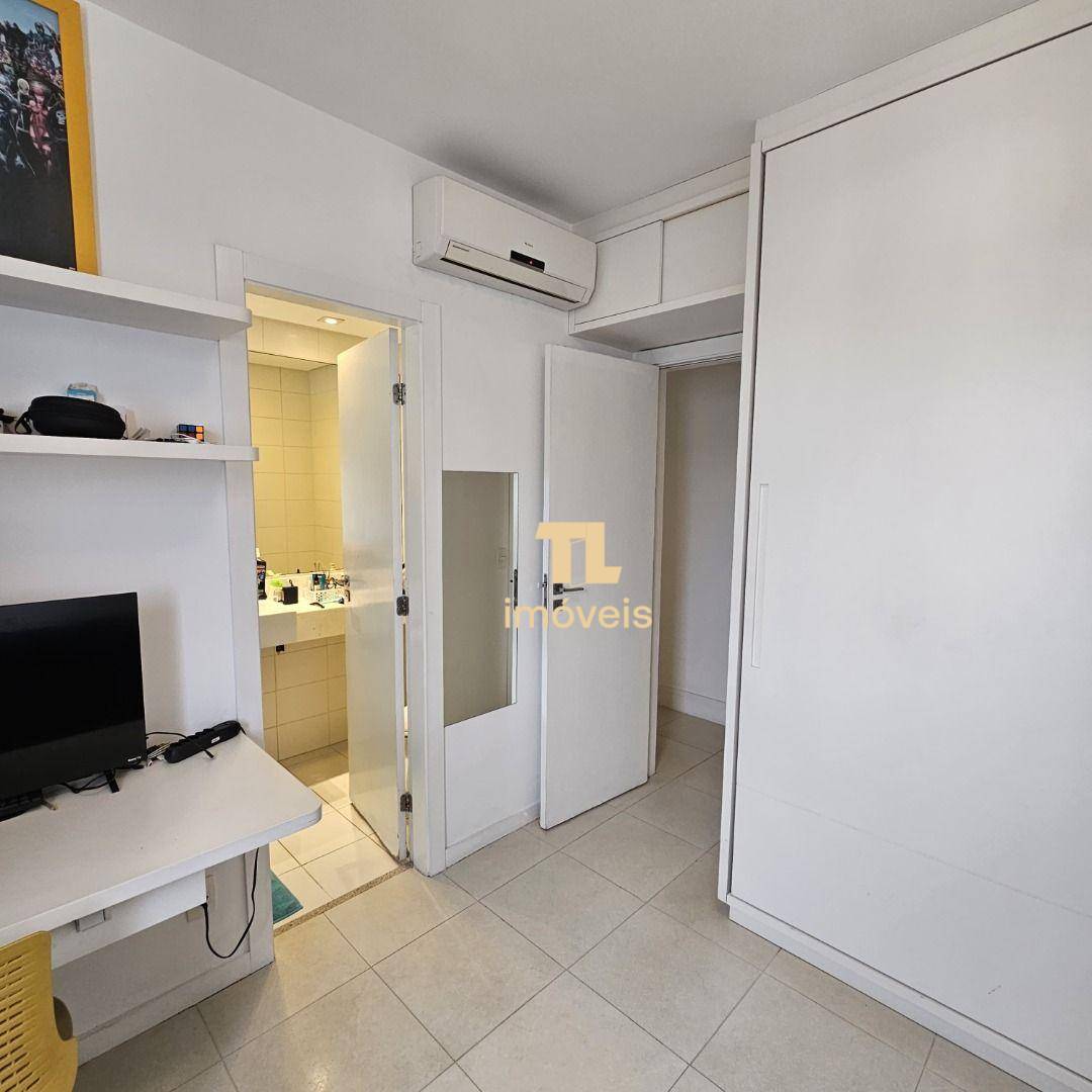 Apartamento à venda com 4 quartos, 180m² - Foto 8
