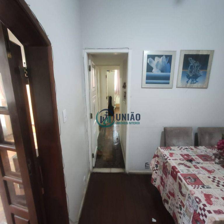 Apartamento à venda com 3 quartos, 113m² - Foto 8