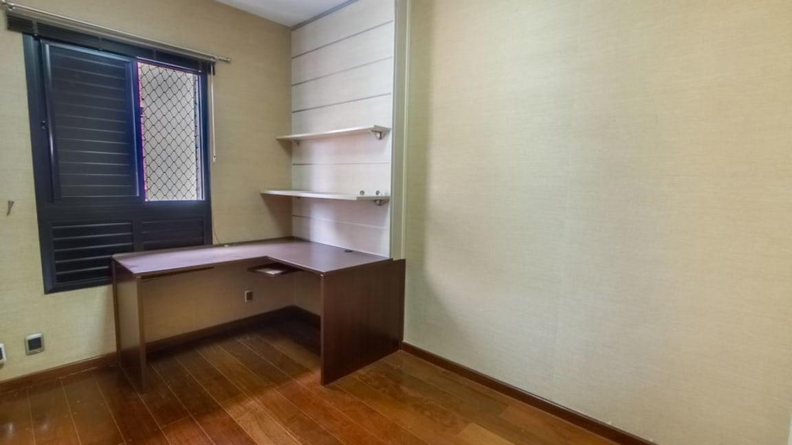 Apartamento à venda com 3 quartos, 107m² - Foto 4