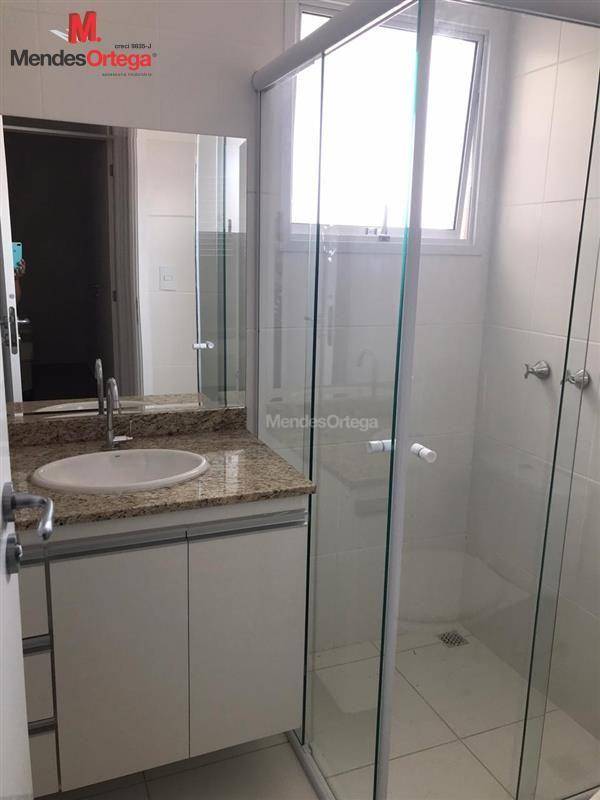 Apartamento para alugar com 2 quartos, 72m² - Foto 8