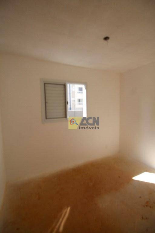 Apartamento à venda com 2 quartos, 42m² - Foto 7