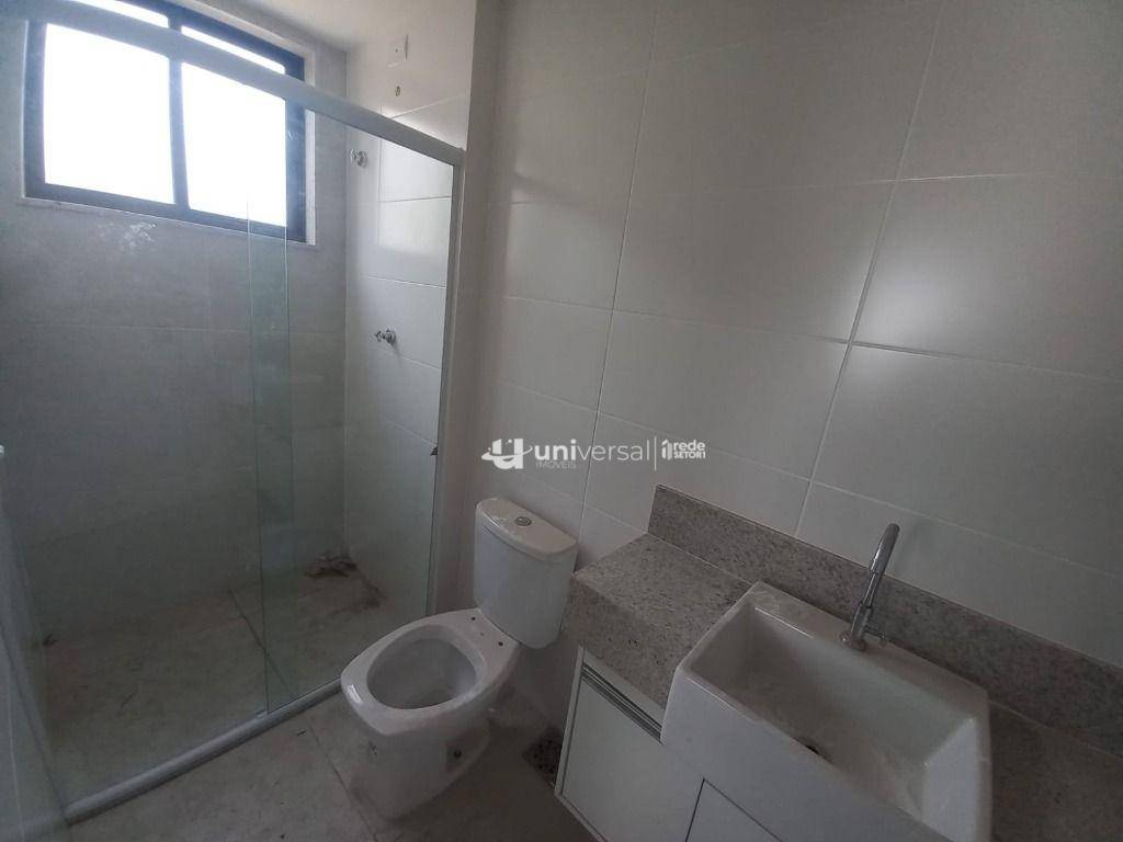 Apartamento para alugar com 2 quartos, 70m² - Foto 12