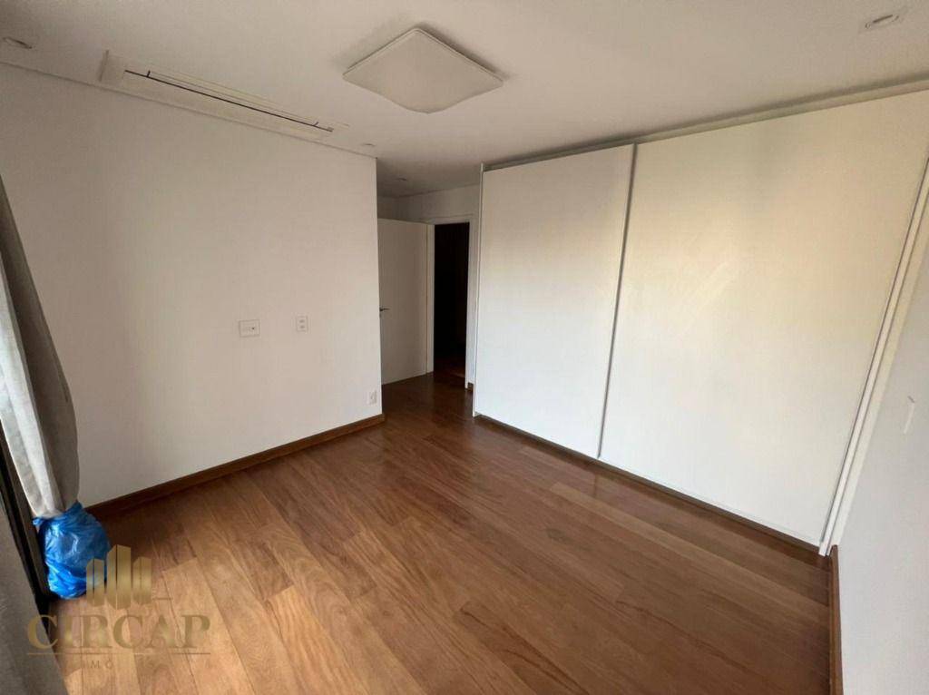 Apartamento à venda com 3 quartos, 322m² - Foto 16