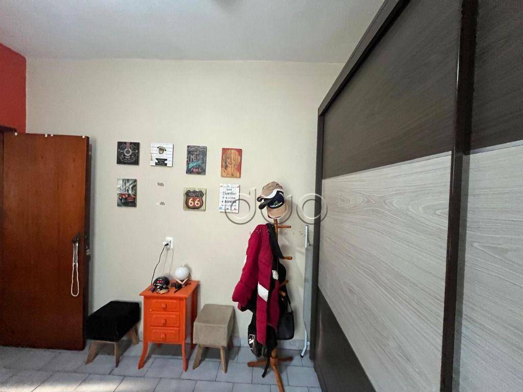 Casa à venda com 2 quartos, 100m² - Foto 17