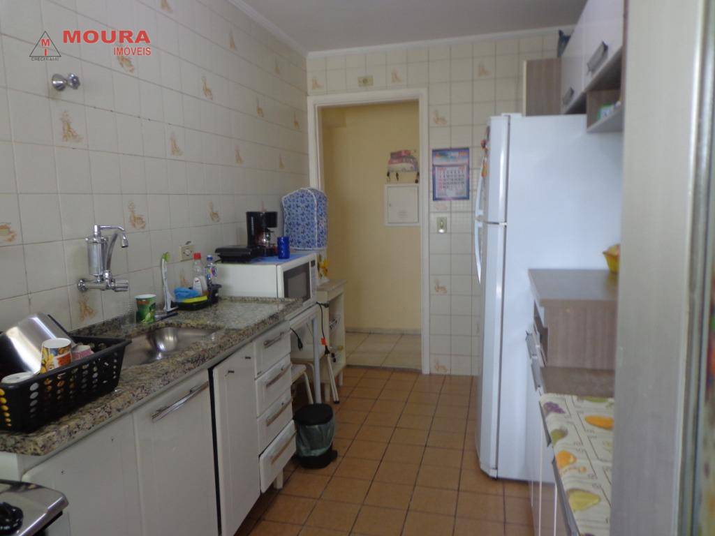 Apartamento à venda com 2 quartos, 64m² - Foto 9
