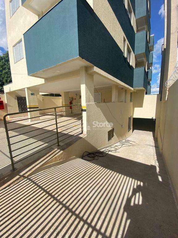 Apartamento à venda com 3 quartos, 77m² - Foto 21