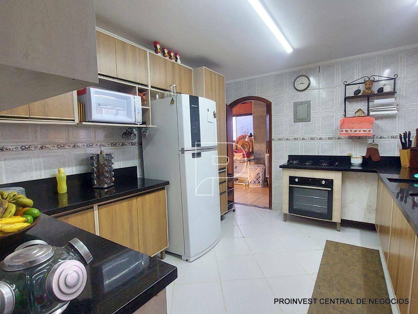 Casa à venda com 3 quartos, 110m² - Foto 6