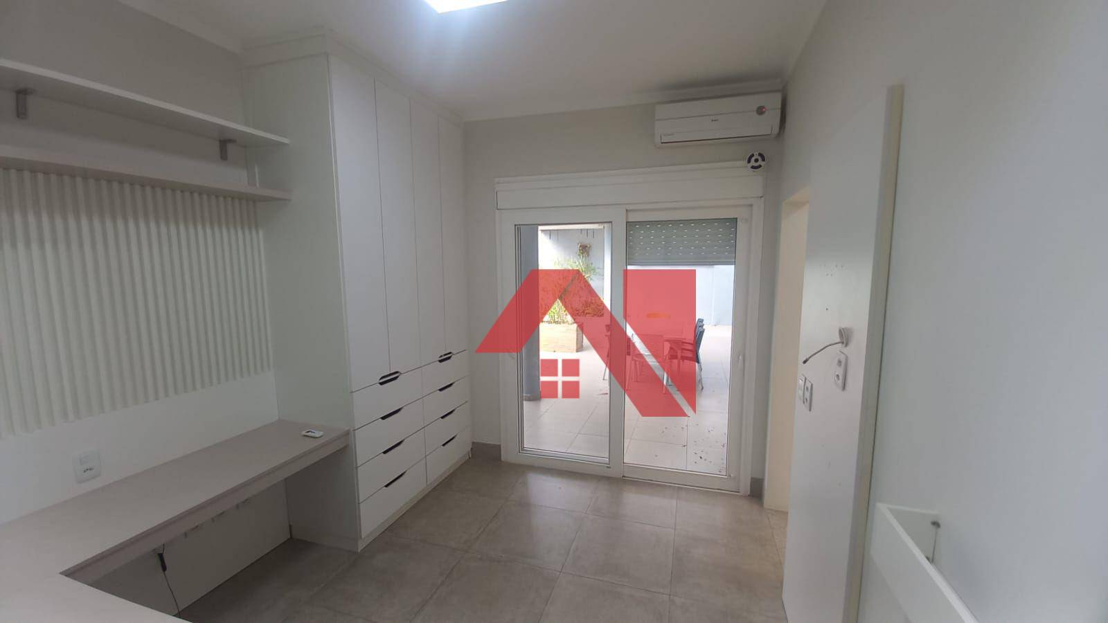 Sobrado à venda e aluguel com 4 quartos, 400m² - Foto 34
