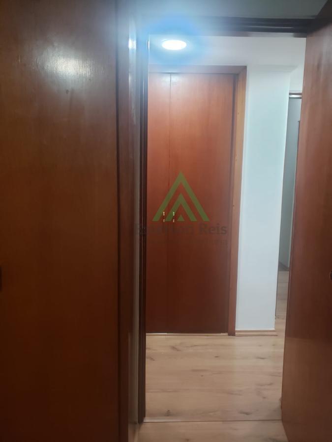 Cobertura à venda com 3 quartos, 220m² - Foto 18