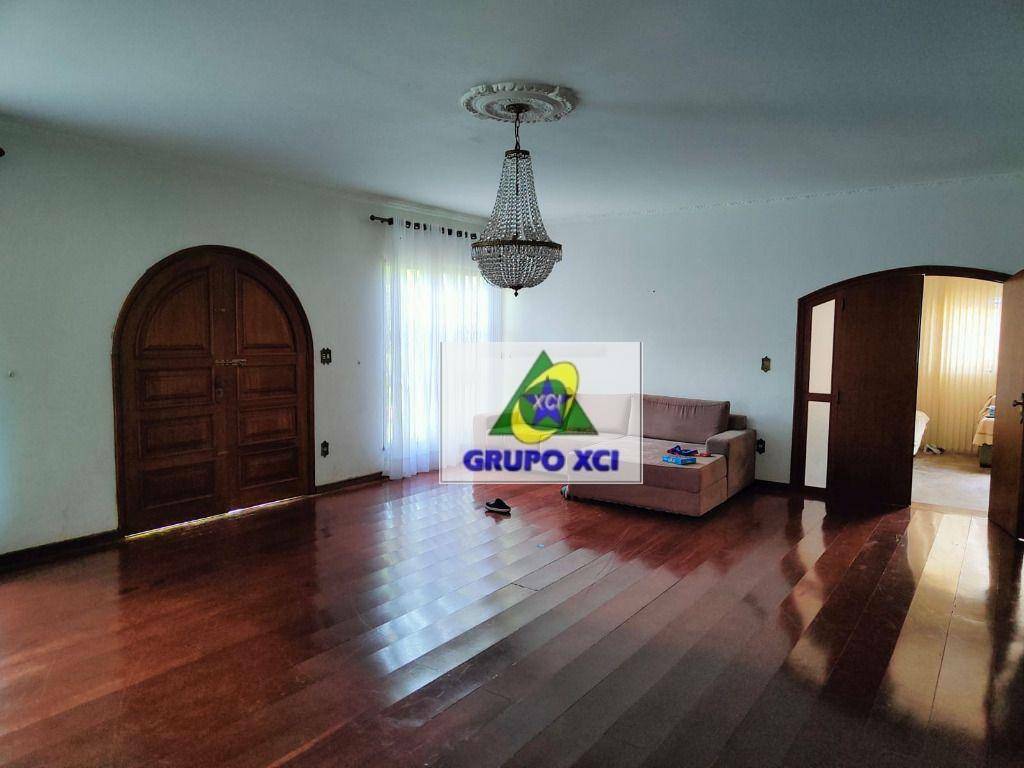 Casa para alugar com 4 quartos, 449m² - Foto 38