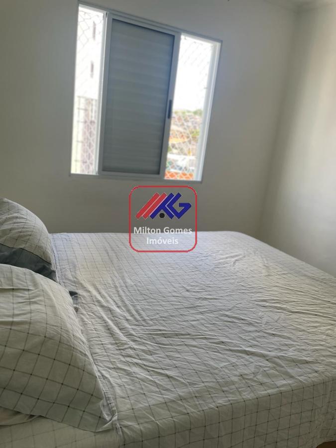 Apartamento para alugar com 2 quartos, 45m² - Foto 12