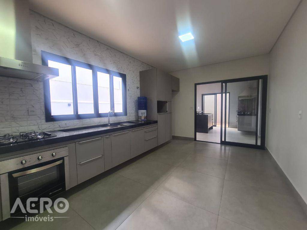 Casa de Condomínio à venda com 3 quartos, 219m² - Foto 33