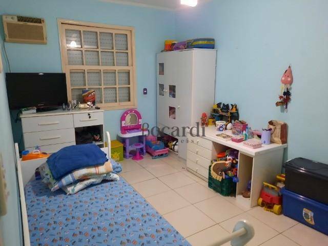 Apartamento à venda com 2 quartos, 70m² - Foto 8