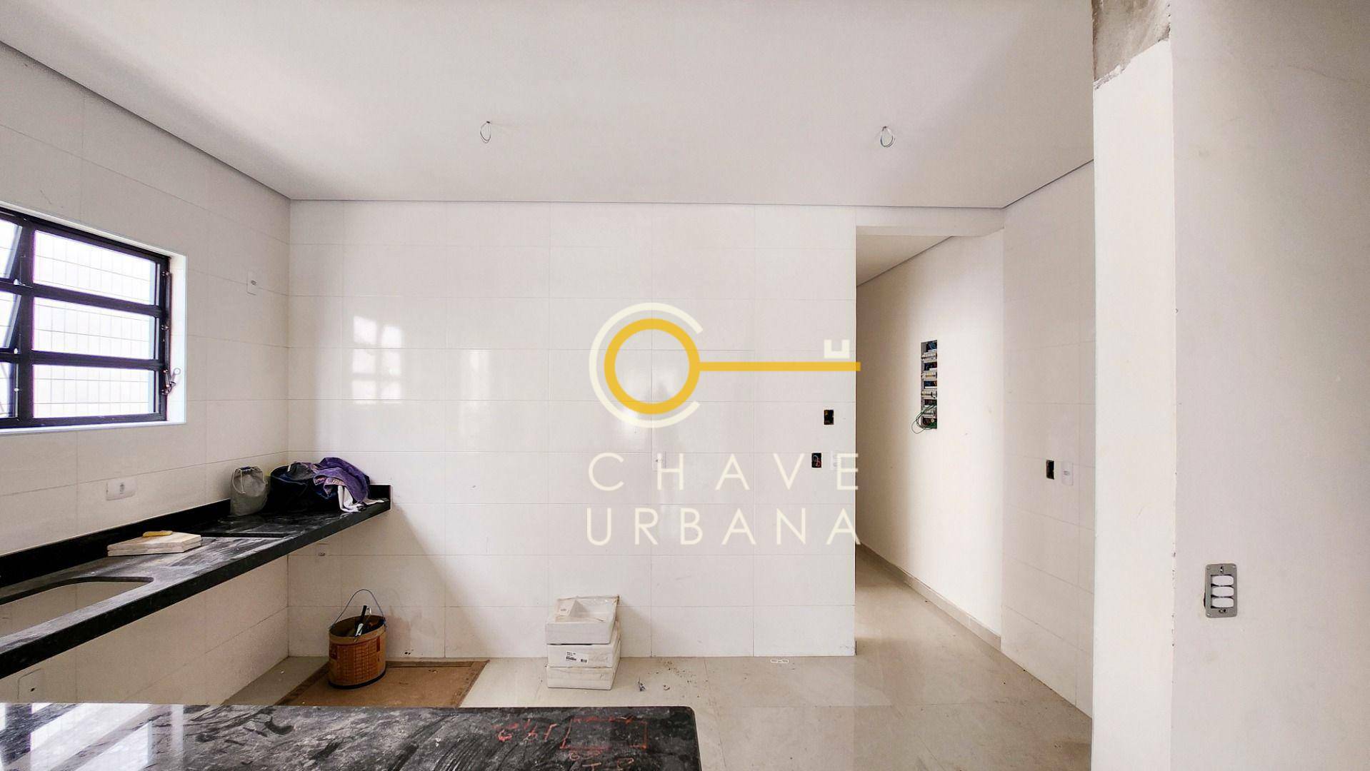 Casa à venda com 3 quartos, 220m² - Foto 9