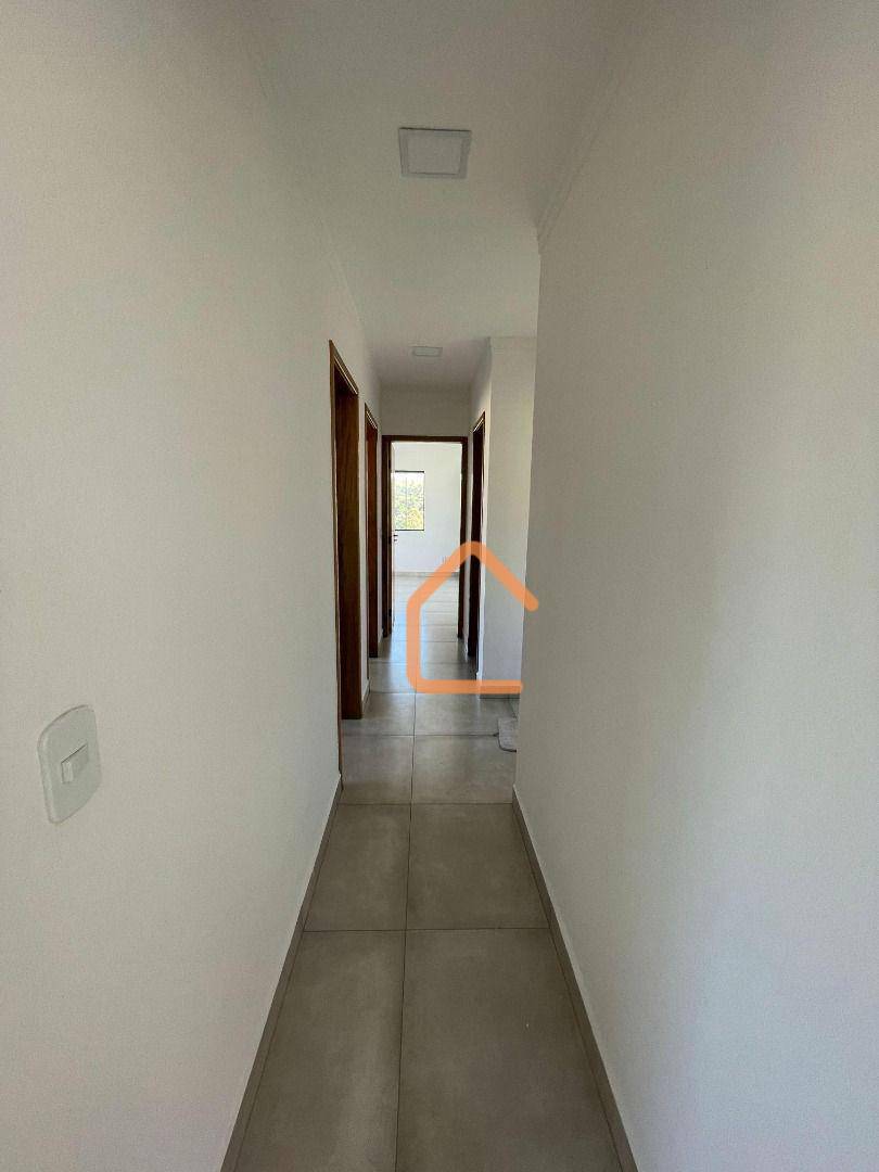 Casa à venda com 3 quartos, 99m² - Foto 10