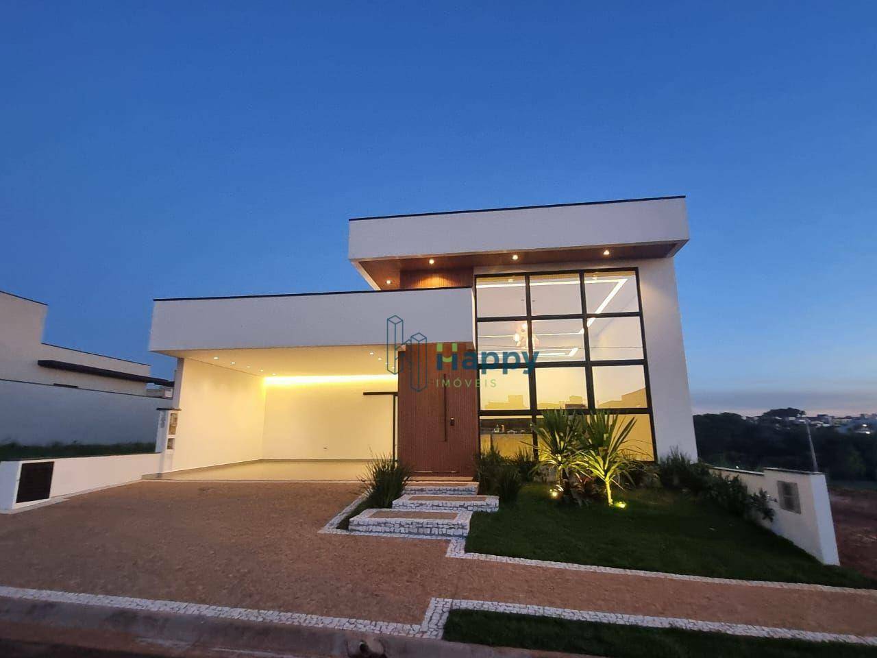 Casa de Condomínio à venda com 3 quartos, 220m² - Foto 2