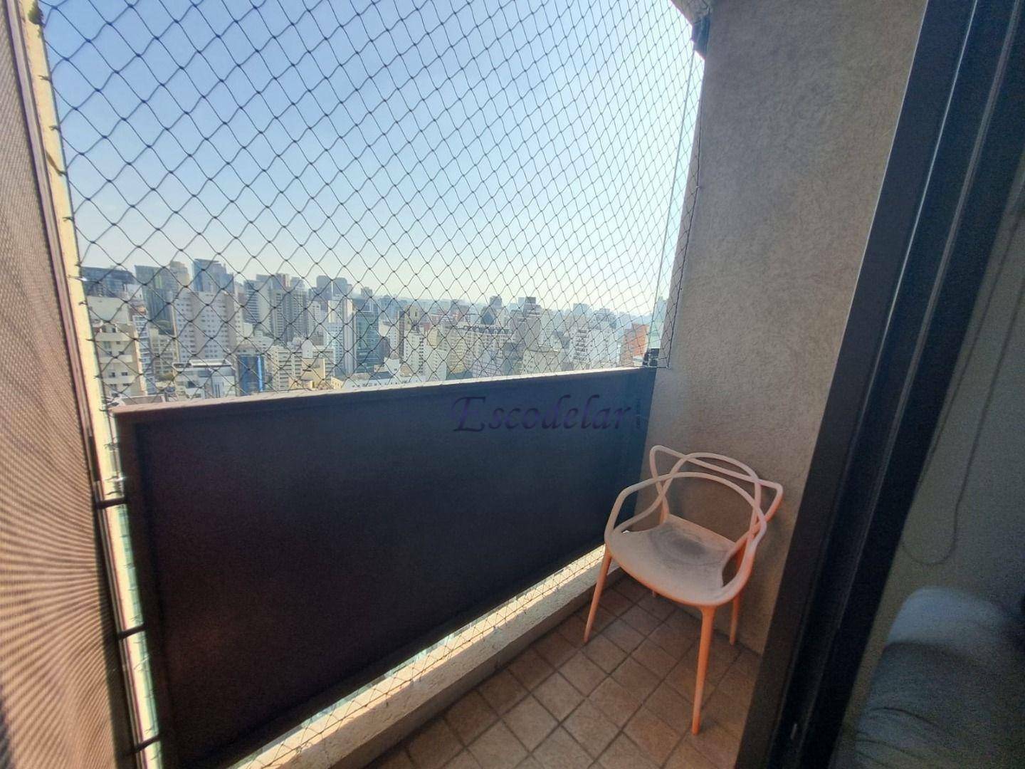 Apartamento para alugar com 1 quarto, 74m² - Foto 18