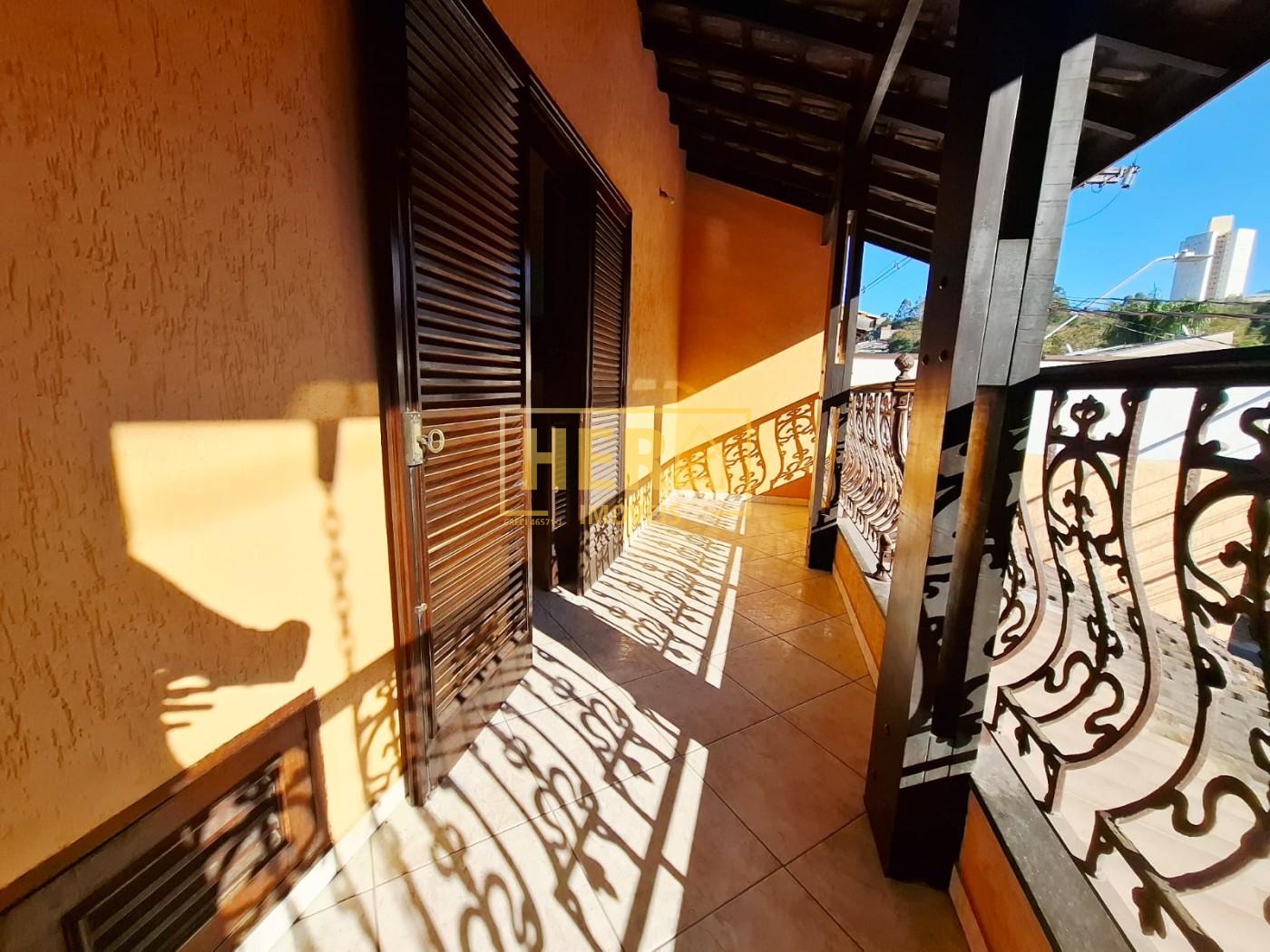 Casa à venda com 3 quartos, 177m² - Foto 16