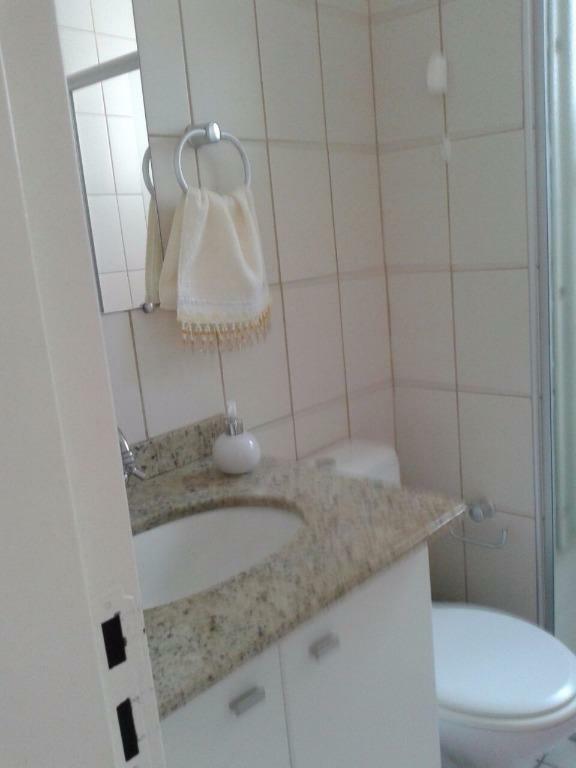 Apartamento à venda com 2 quartos, 60m² - Foto 11