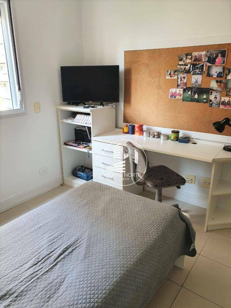 Apartamento à venda com 3 quartos, 130m² - Foto 21