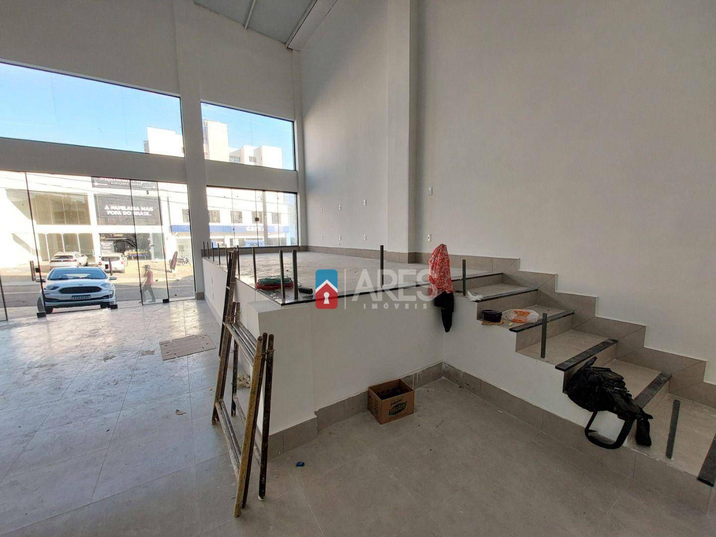 Loja-Salão para alugar, 1230m² - Foto 4