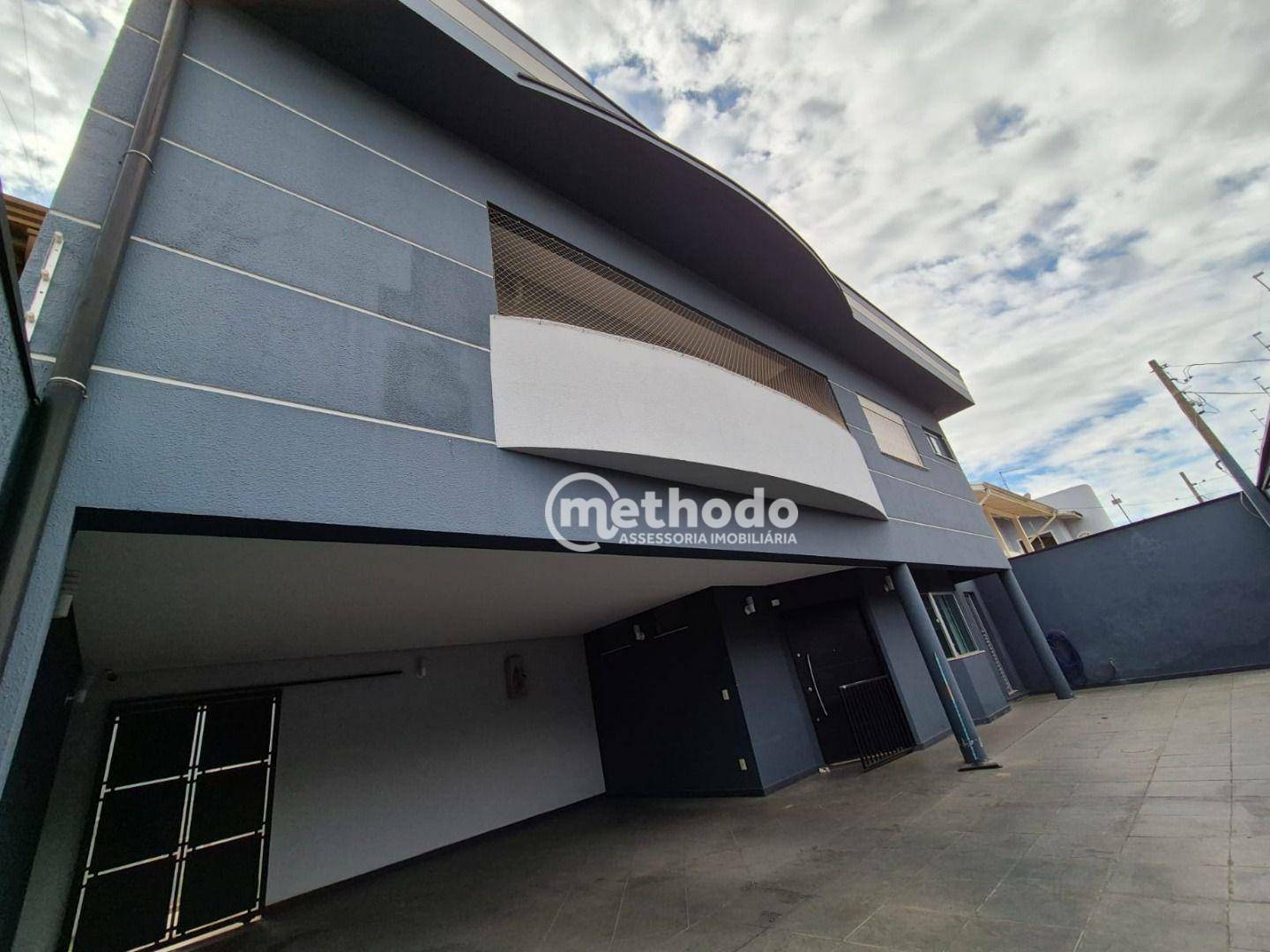 Casa à venda e aluguel com 4 quartos, 380m² - Foto 2