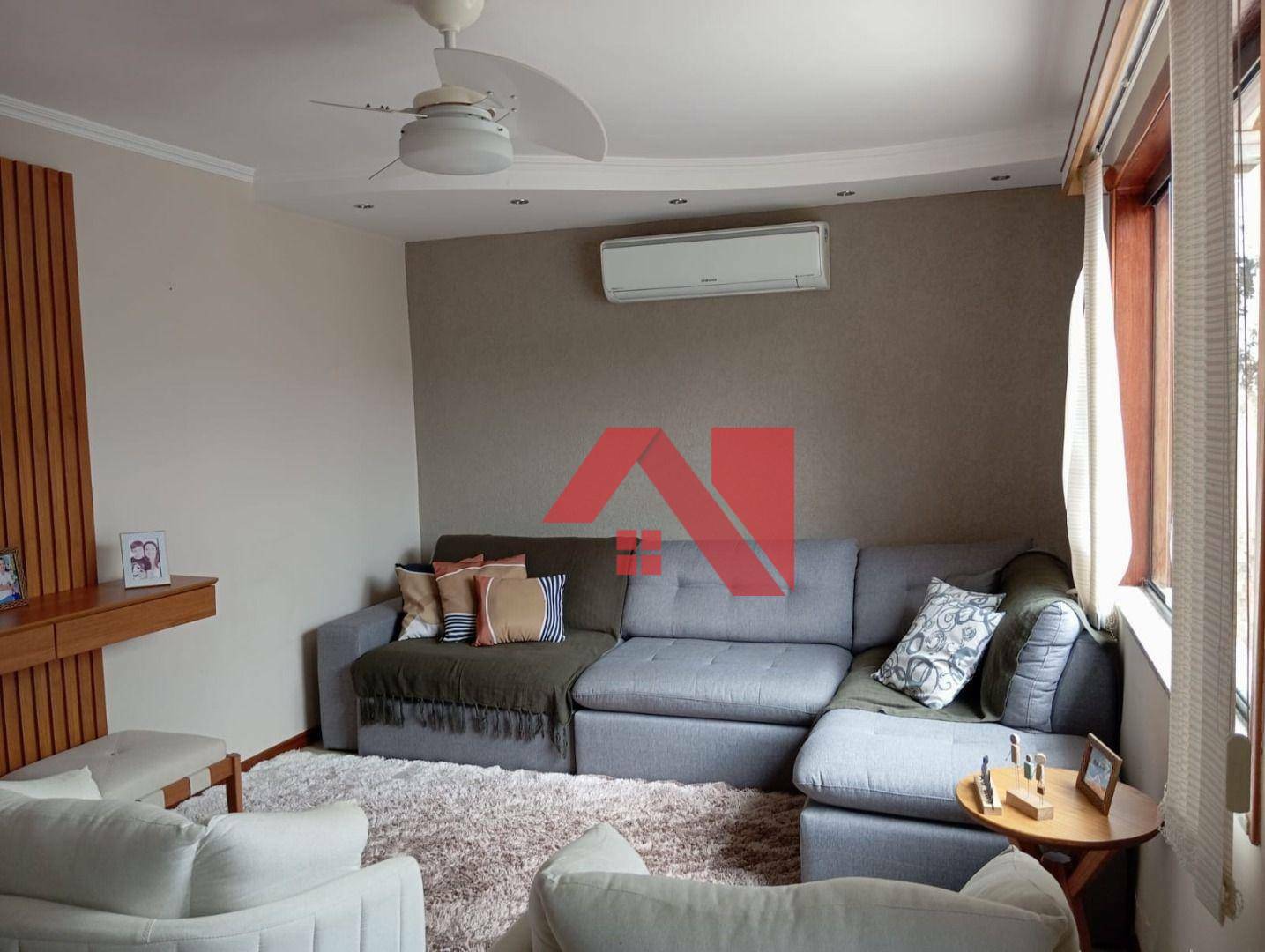 Casa à venda com 2 quartos, 180m² - Foto 5