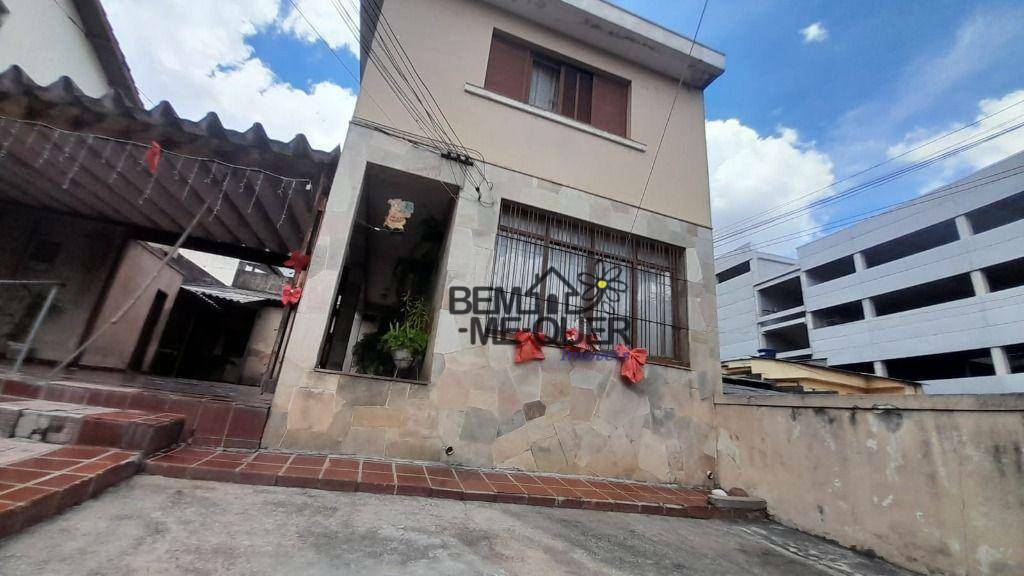 Sobrado à venda com 3 quartos, 125m² - Foto 1