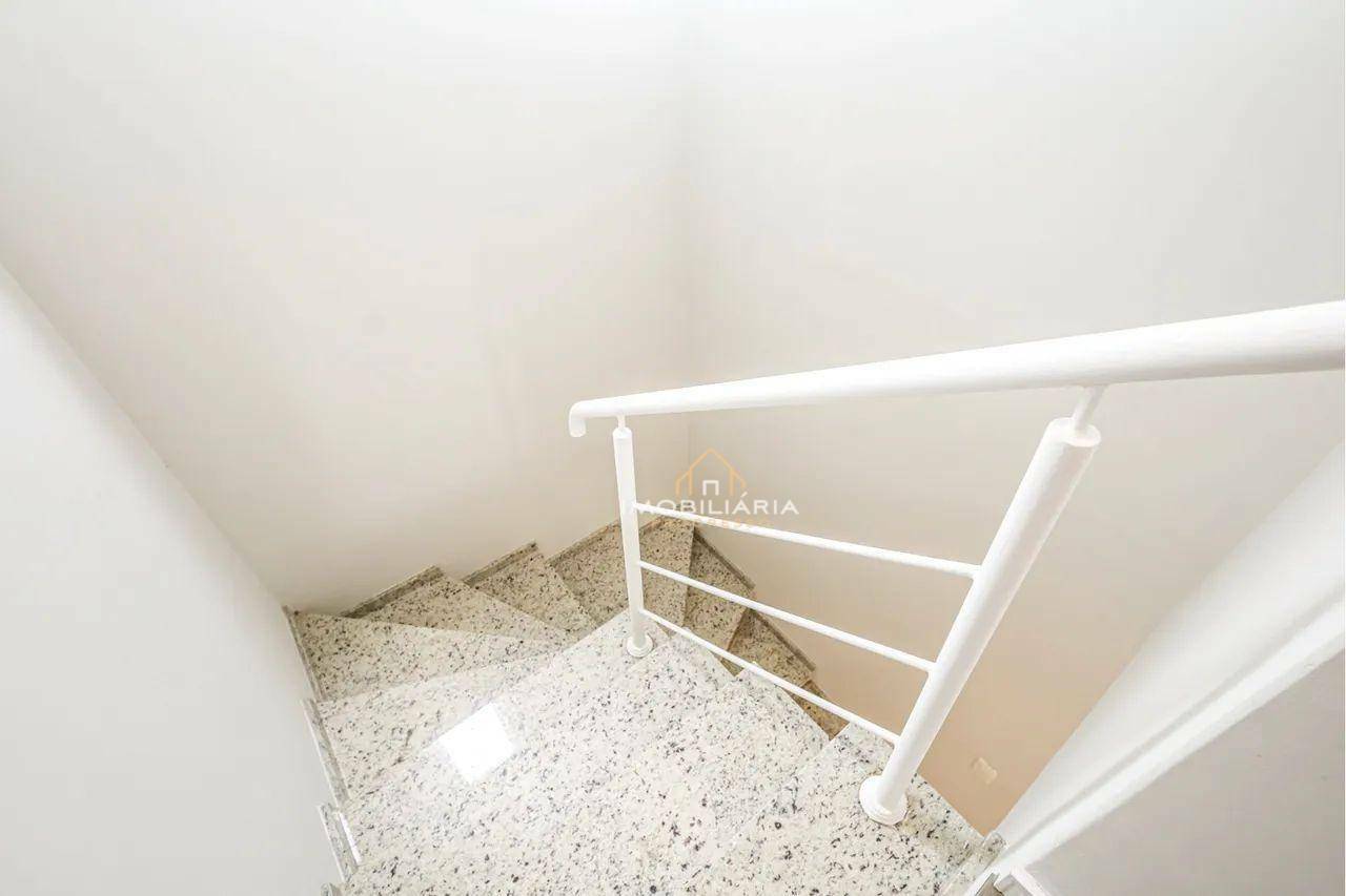 Sobrado à venda com 3 quartos, 120m² - Foto 9
