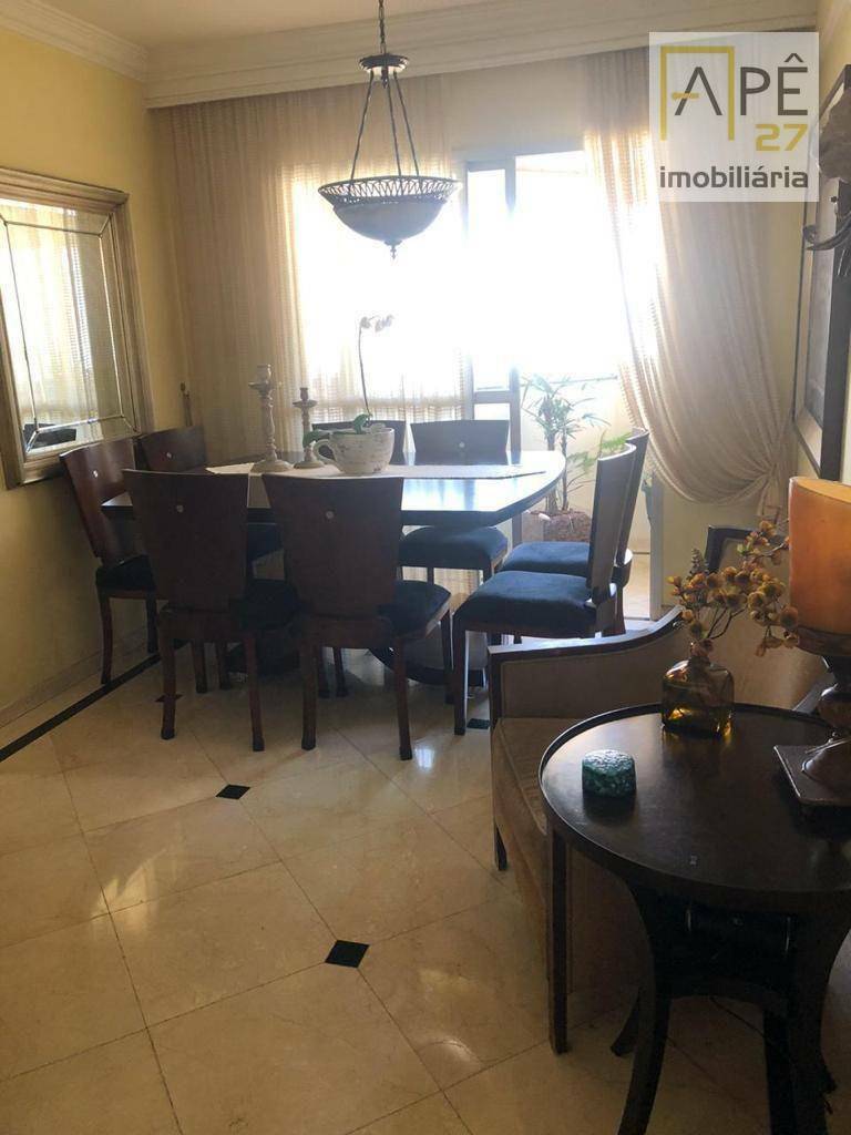 Apartamento à venda com 3 quartos, 220m² - Foto 23