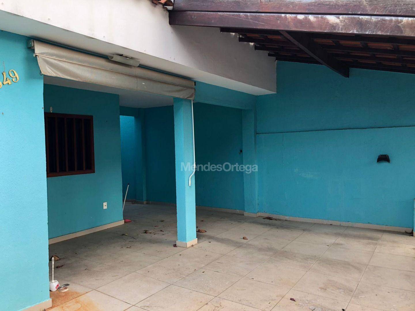 Casa à venda com 3 quartos, 114m² - Foto 4