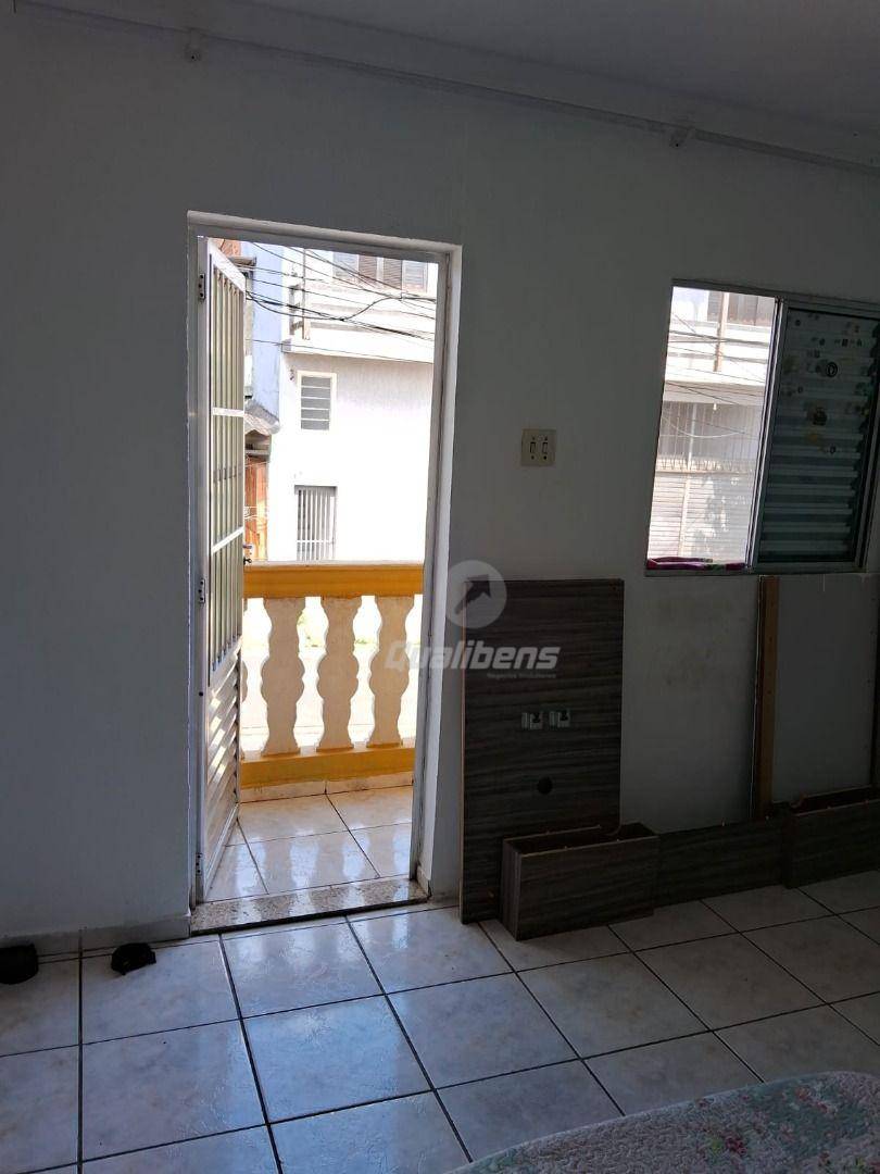 Casa para alugar com 3 quartos, 176m² - Foto 6