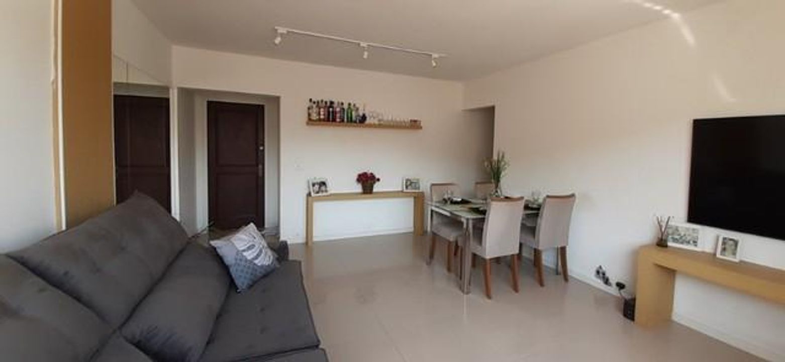 Apartamento à venda com 3 quartos, 130m² - Foto 9