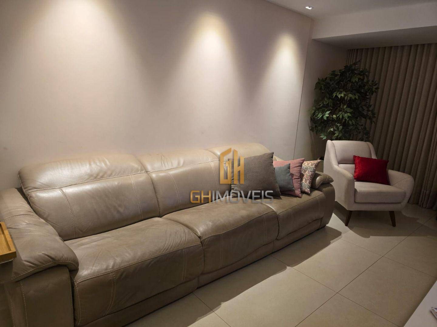 Apartamento à venda com 3 quartos, 93m² - Foto 4