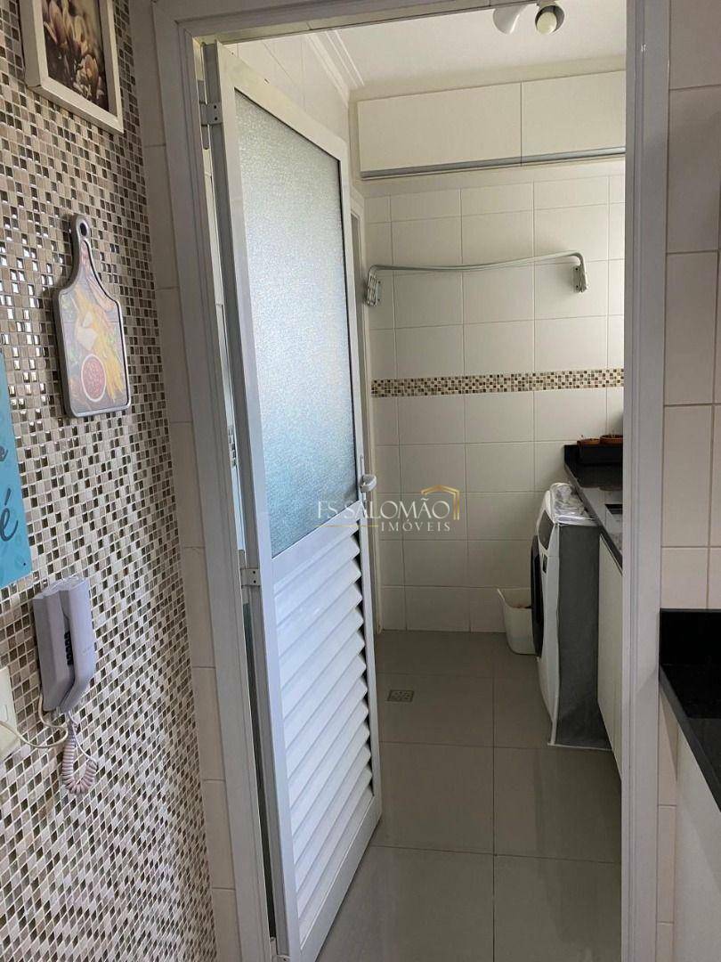 Apartamento à venda com 3 quartos, 107m² - Foto 6