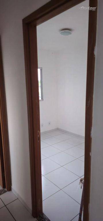 Apartamento à venda com 2 quartos, 45m² - Foto 17