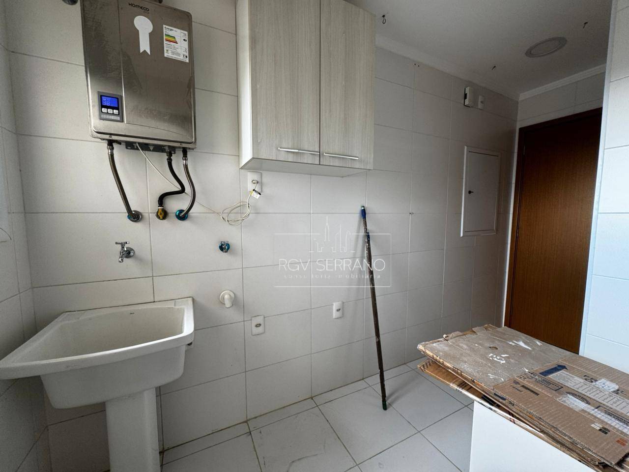 Apartamento para alugar com 3 quartos, 140m² - Foto 16