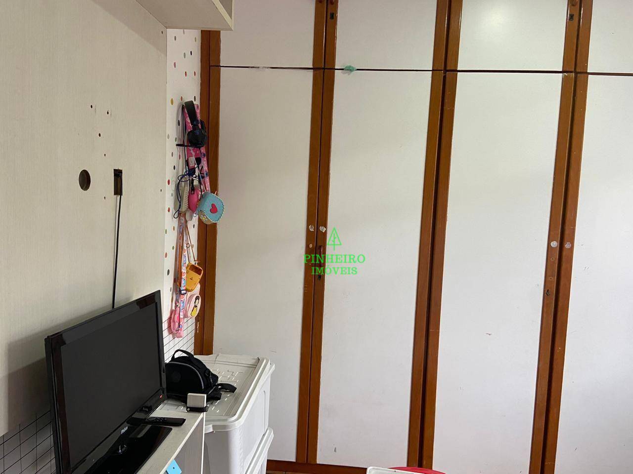 Apartamento à venda com 3 quartos, 83m² - Foto 29