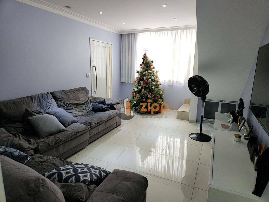 Sobrado à venda com 4 quartos, 215m² - Foto 2