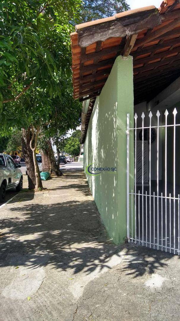 Casa à venda com 2 quartos, 200m² - Foto 8