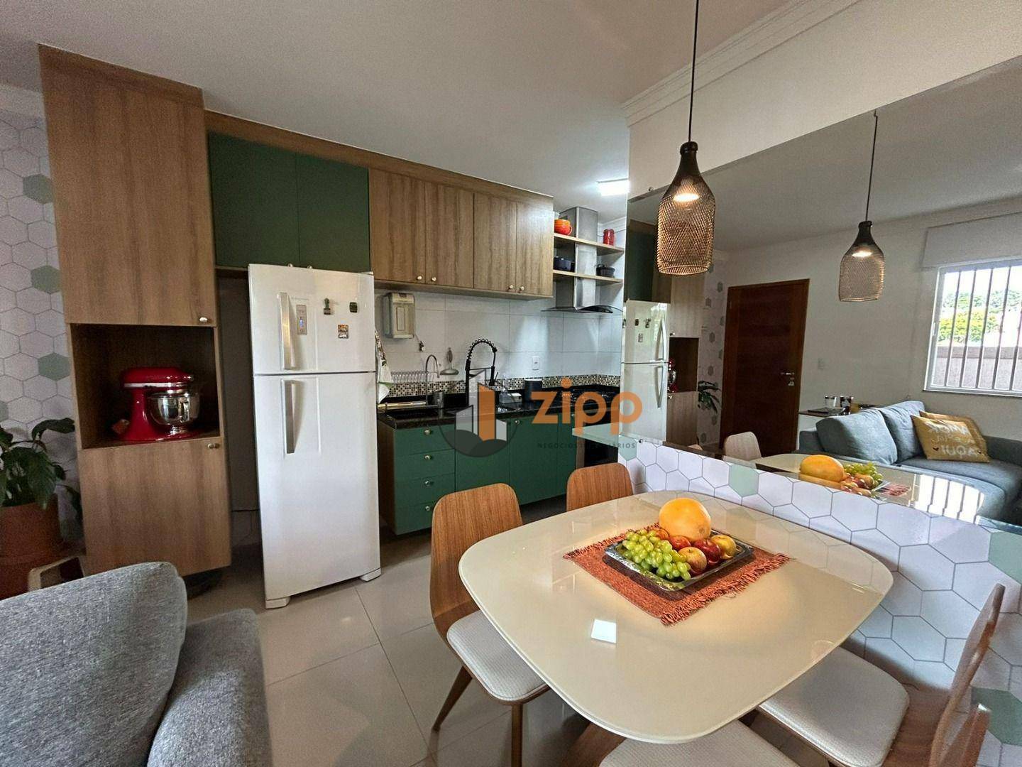 Apartamento à venda com 2 quartos, 42m² - Foto 4