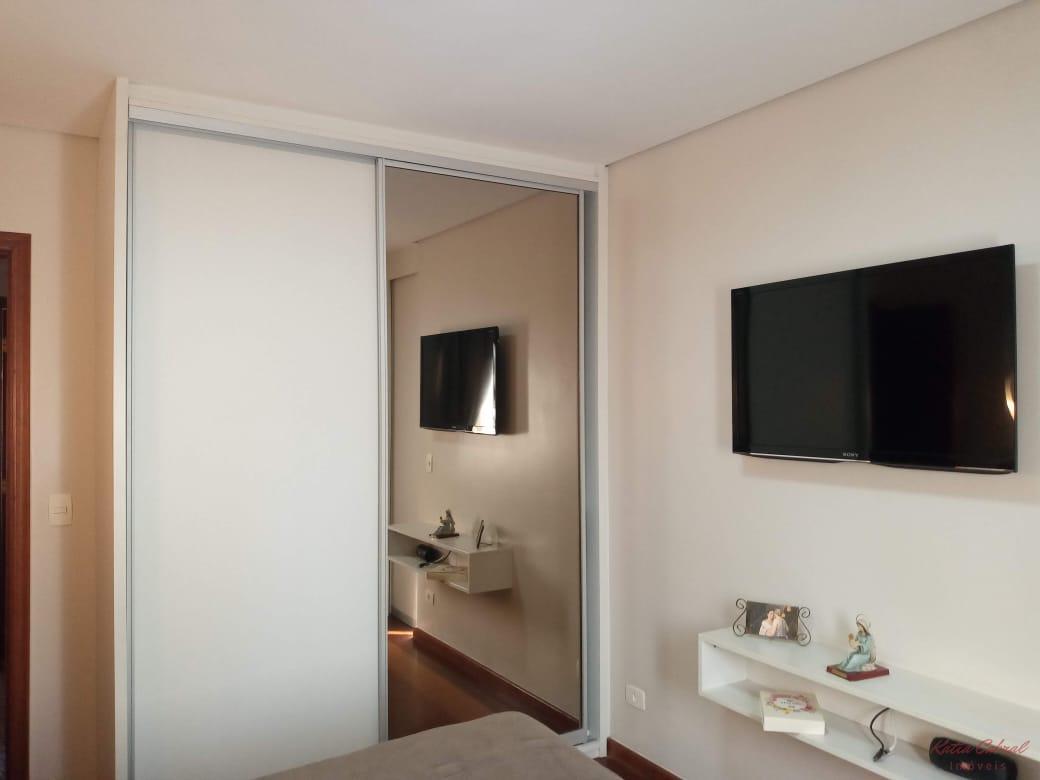 Apartamento para alugar com 3 quartos, 130m² - Foto 19