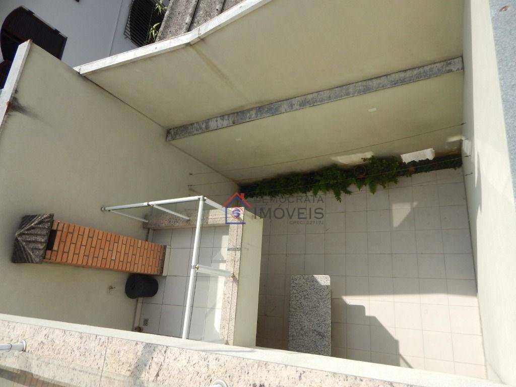 Sobrado à venda com 3 quartos, 245m² - Foto 28