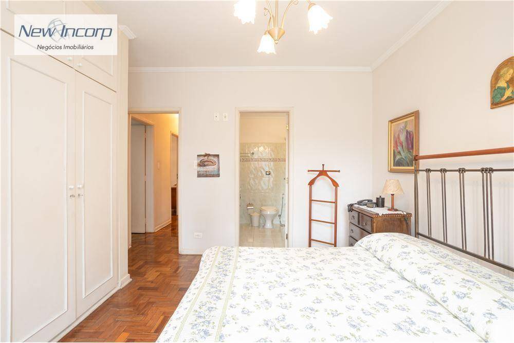 Apartamento à venda com 3 quartos, 123m² - Foto 14