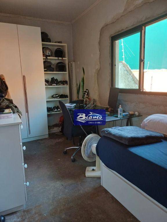 Sobrado à venda com 3 quartos, 160m² - Foto 17