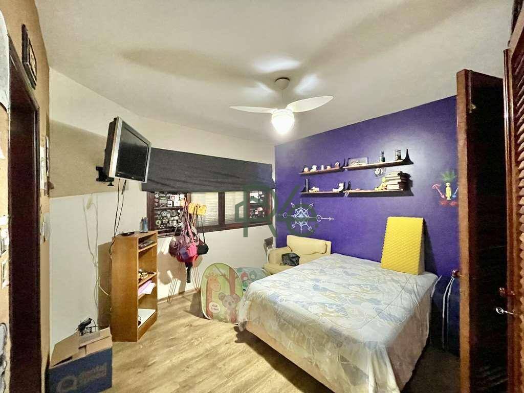 Casa de Condomínio à venda com 4 quartos, 428m² - Foto 59